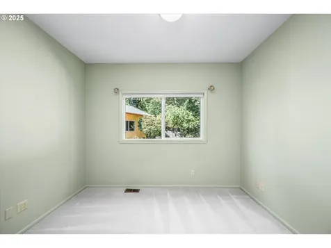 4324 Forsythia Street Springfield OR 97478