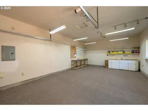 4324 Forsythia Street Springfield OR 97478