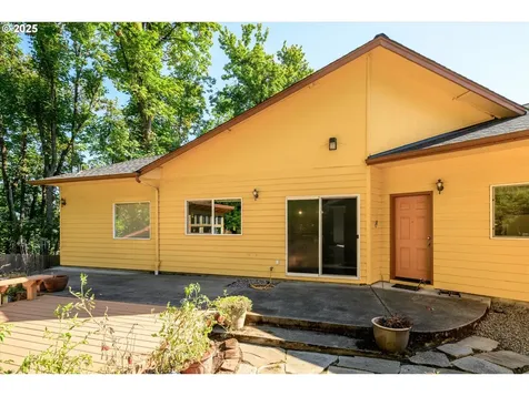 4324 Forsythia Street Springfield OR 97478