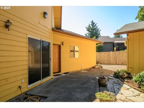 4324 Forsythia Street Springfield OR 97478