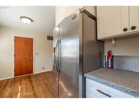 1711 Johnson Street North Bend OR 97459