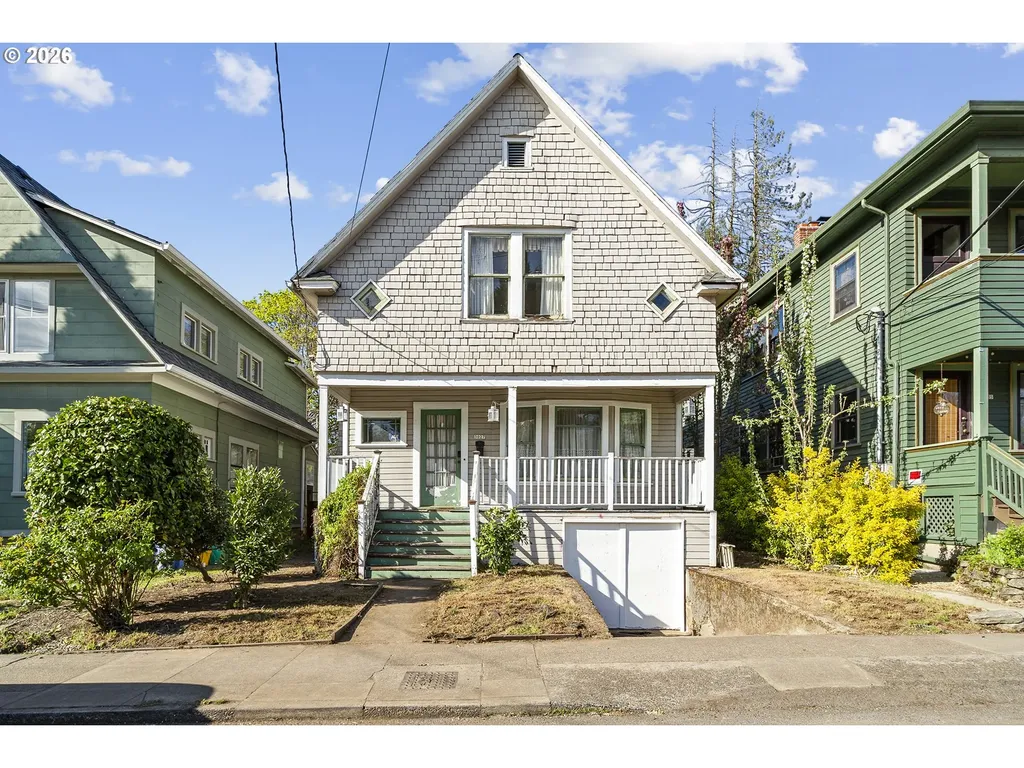 3027 SE Belmont Street Portland OR 97214