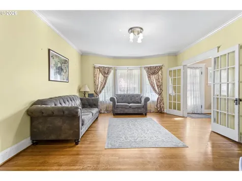 3027 SE Belmont Street Portland OR 97214