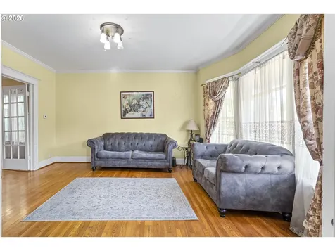 3027 SE Belmont Street Portland OR 97214