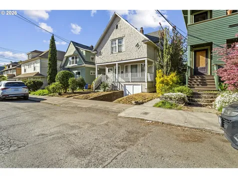 3027 SE Belmont Street Portland OR 97214