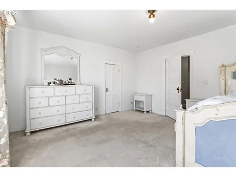3027 SE Belmont Street Portland OR 97214