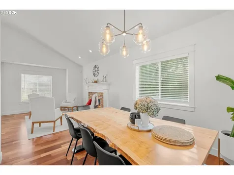 11989 SE Eagle Drive Clackamas OR 97015