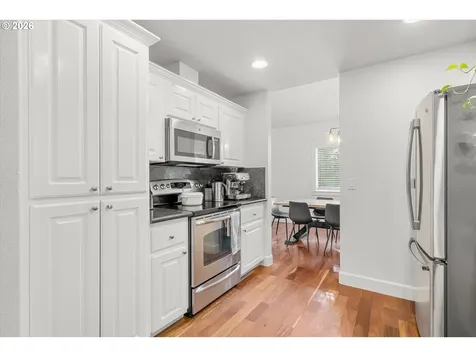 11989 SE Eagle Drive Clackamas OR 97015
