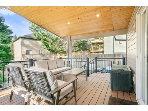 11989 SE Eagle Drive Clackamas OR 97015