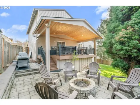 11989 SE Eagle Drive Clackamas OR 97015