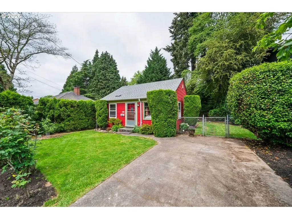 4015 SE Tenino Street Portland OR 97202
