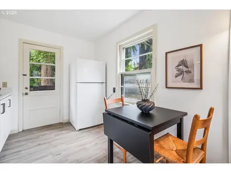 4015 SE Tenino Street Portland OR 97202