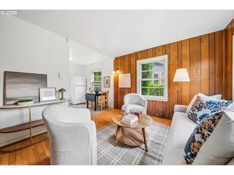 4015 SE Tenino Street Portland OR 97202
