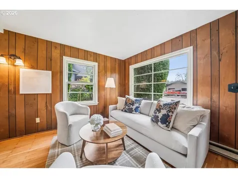 4015 SE Tenino Street Portland OR 97202