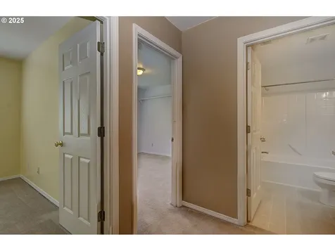 3058 SE Merriweather Drive Hillsboro OR 97123