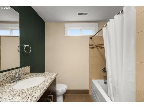 14724 SE Market Court Portland OR 97233