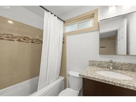 14724 SE Market Court Portland OR 97233