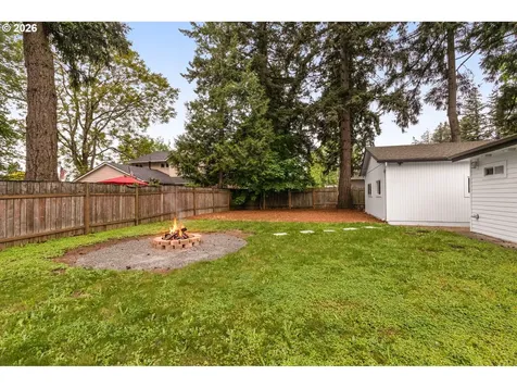 14724 SE Market Court Portland OR 97233