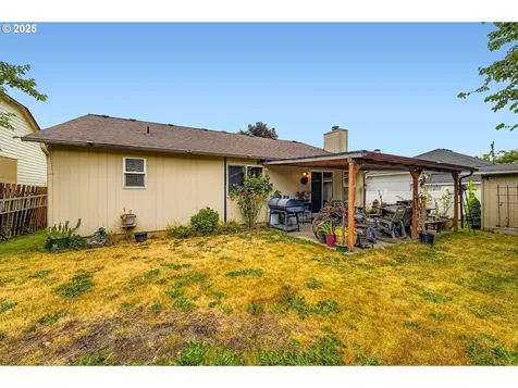 15619 NE Hickory Street Vancouver WA 98682