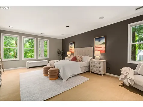 15451 Village Drive Lake Oswego OR 97034