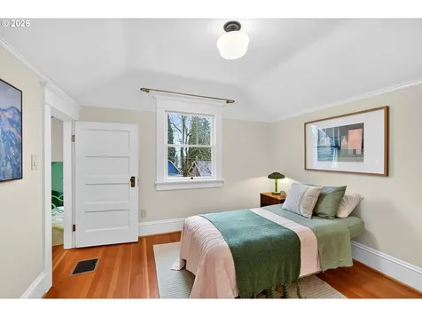 1812 NE 48th Avenue Portland OR 97213