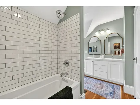 1812 NE 48th Avenue Portland OR 97213