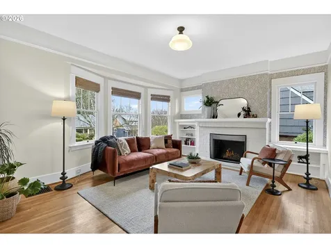 1812 NE 48th Avenue Portland OR 97213