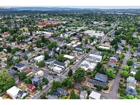24 NE Going Street Portland OR 97211