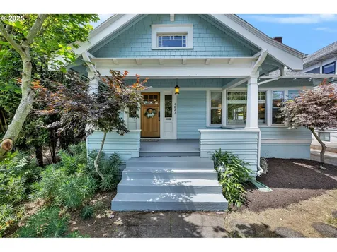 4823 NE 21st Avenue Portland OR 97211