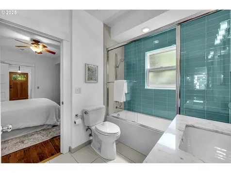 4823 NE 21st Avenue Portland OR 97211
