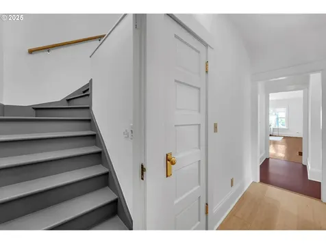 4823 NE 21st Avenue Portland OR 97211