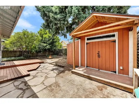 4823 NE 21st Avenue Portland OR 97211