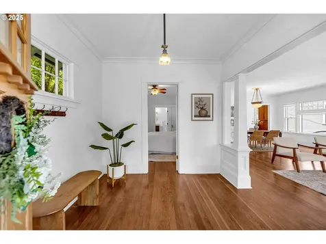 4823 NE 21st Avenue Portland OR 97211