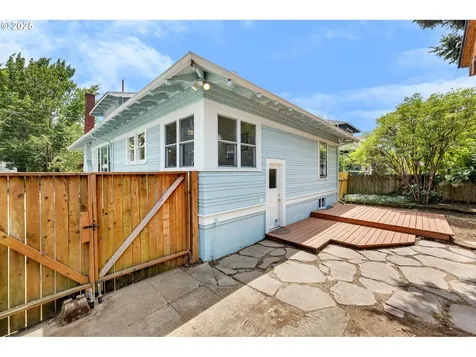 4823 NE 21st Avenue Portland OR 97211