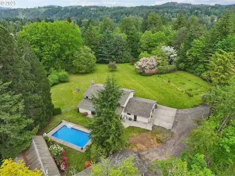 28040 SE Stark Street Troutdale OR 97060