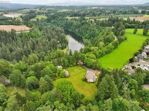28040 SE Stark Street Troutdale OR 97060