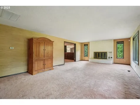 28040 SE Stark Street Troutdale OR 97060