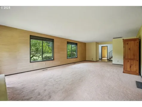 28040 SE Stark Street Troutdale OR 97060
