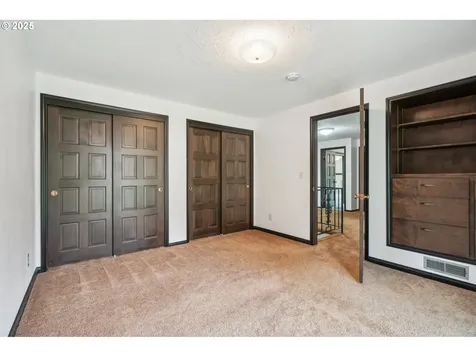 28040 SE Stark Street Troutdale OR 97060