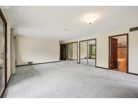 28040 SE Stark Street Troutdale OR 97060