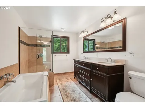 28040 SE Stark Street Troutdale OR 97060