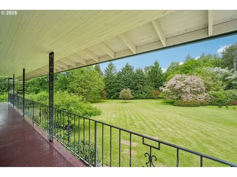 28040 SE Stark Street Troutdale OR 97060