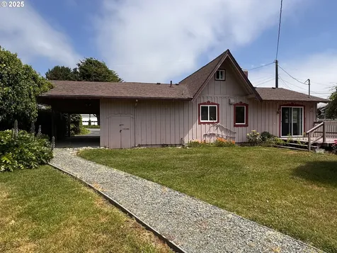 14674 Wollam Road Brookings OR 97415