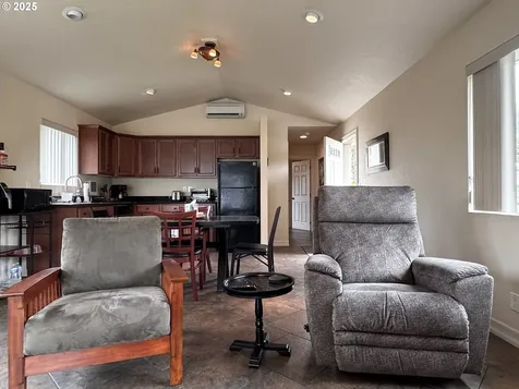 14674 Wollam Road Brookings OR 97415