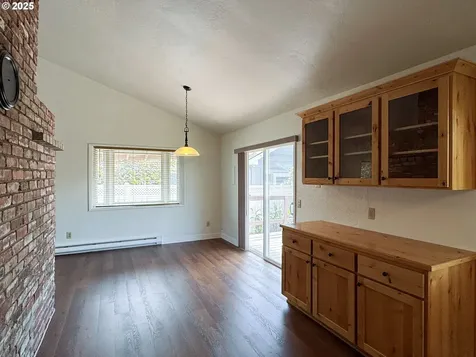 14674 Wollam Road Brookings OR 97415