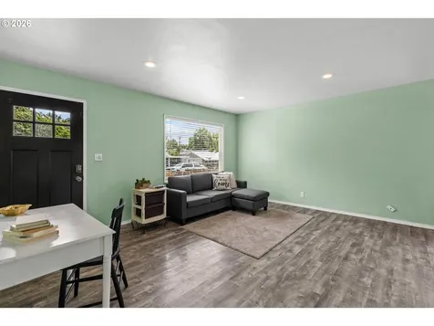 3009 SW Isaac Avenue Pendleton OR 97801