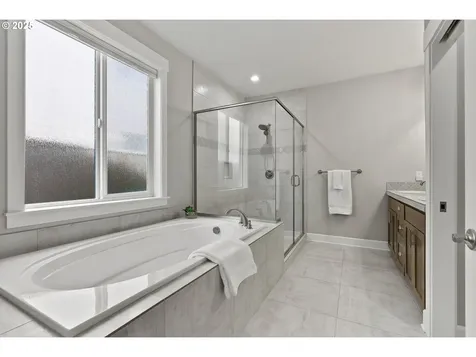 1711 35th Avenue Forest Grove OR 97116