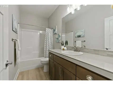 1711 35th Avenue Forest Grove OR 97116