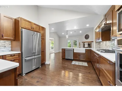 11465 SW 92nd Avenue Portland OR 97223