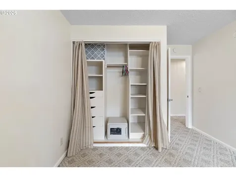 11465 SW 92nd Avenue Portland OR 97223